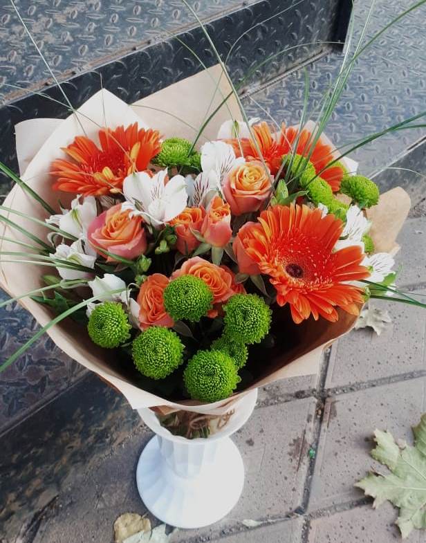 Букет цветов из: Герберы, Хризантемы, Альстромерии и Розы в Ольге