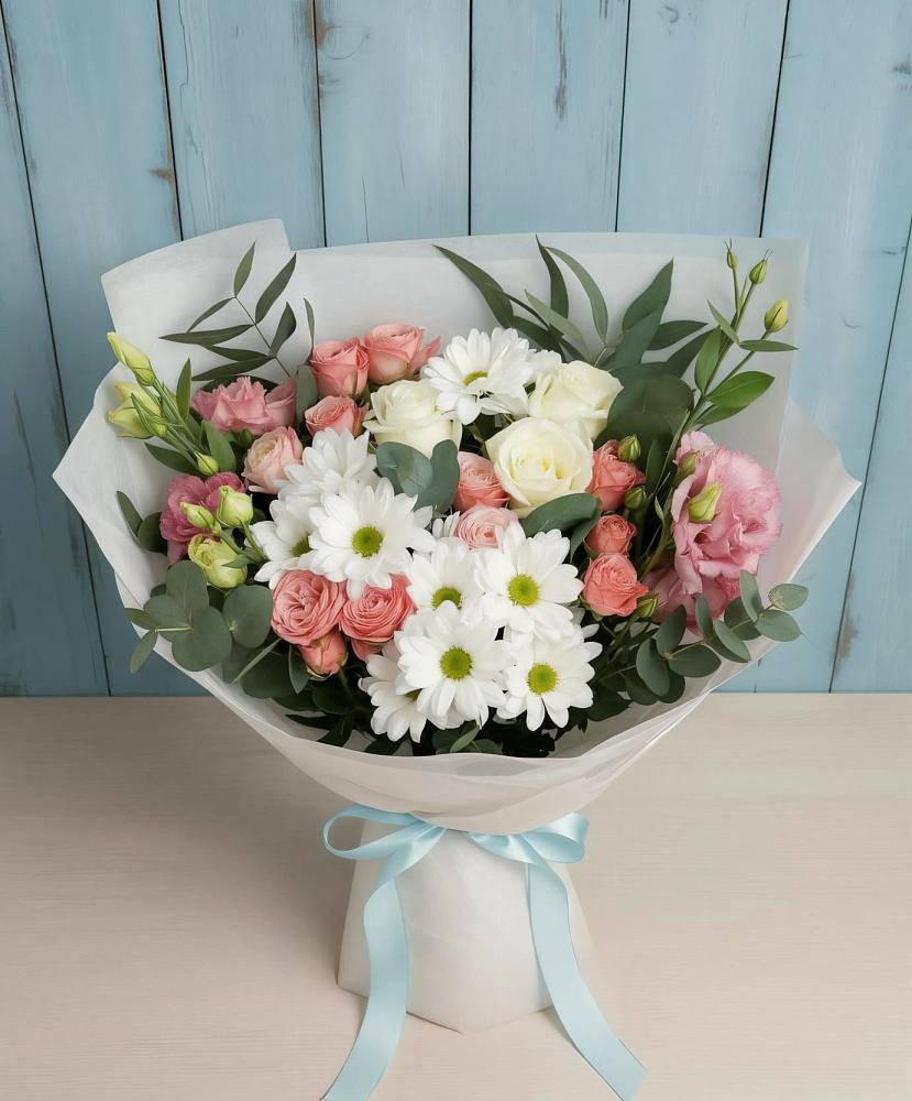 Букет цветов из: Розы, Лизиантусы и Хризантемы в Ольге