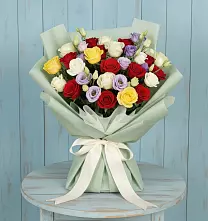 Букет цветов из:  Розы в Ольге