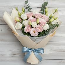 Букет цветов из:  Лизиантусы в Ольге