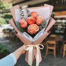 Букет цветов из:  Розы в Ольге