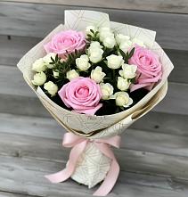 Букет цветов из:  Розы в Ольге