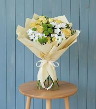 Букет цветов из:  Хризантемы и Розы в Ольге