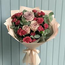 Букет цветов из:  Гвоздики и Розы в Ольге