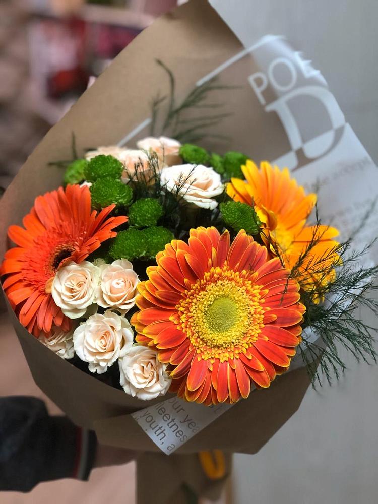Букет цветов из: Герберы, Хризантемы и Розы в Ольге