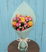 Букет цветов из:  Розы в Ольге