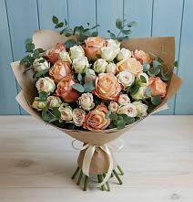 Букет цветов из:  Альстромерии и Розы в Ольге