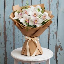 Букет цветов из:  Орхидеи и Розы в Ольге